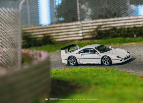 Load image into Gallery viewer, Tarmac Works 1/64 Ferrari F40 Lightweight White Diecast Model Car

