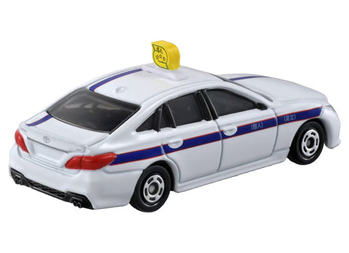 Load image into Gallery viewer, Takara Tomy Tomica Die-cast Car - Scale 1:66 NO.084 Toyota Crown Private Taxi
