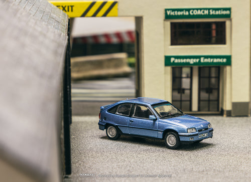 Load image into Gallery viewer, Tarmac Works 1/64 Opel Kadett GSi Blue Metallic Model Car
