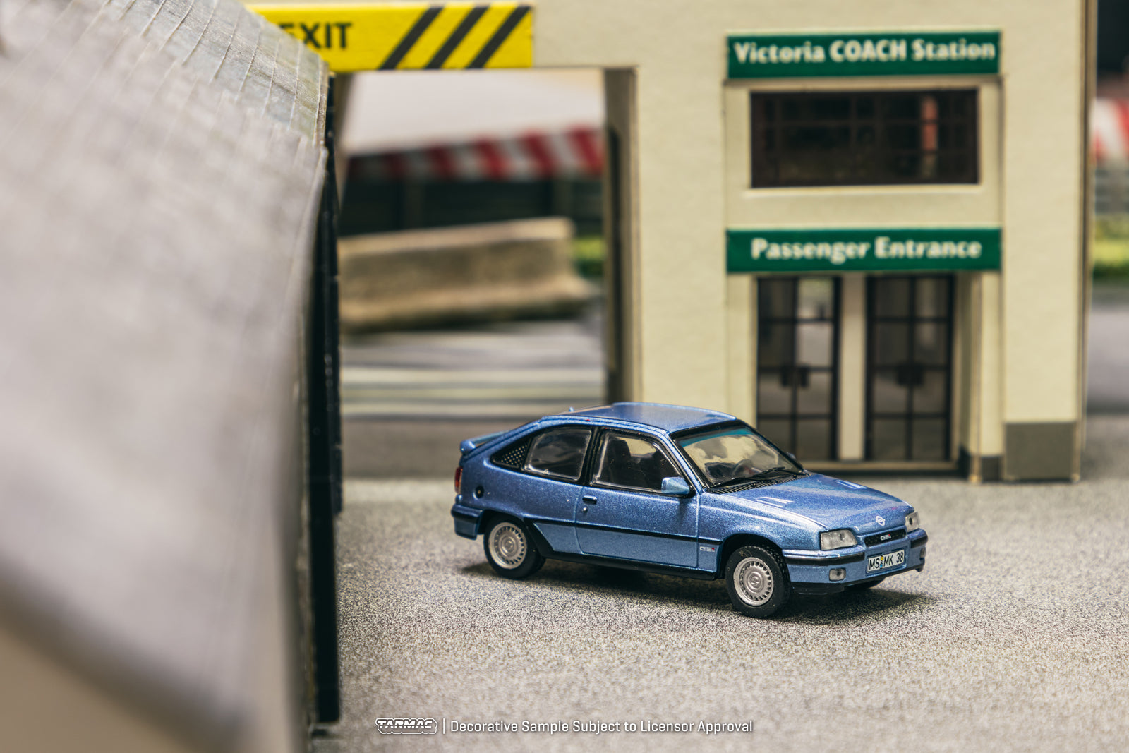 Tarmac Works 1/64 Opel Kadett GSi Blue Metallic Model Car