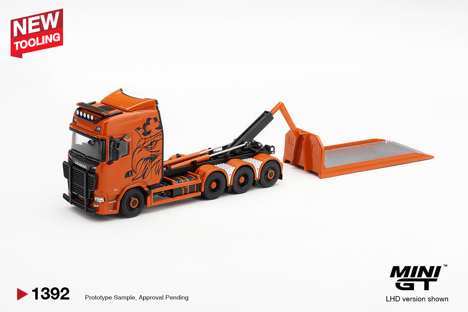 (Pre-order) Mini GT #1392 Scania 770S B8x4NA Hooklift Flatbed Orange LHD