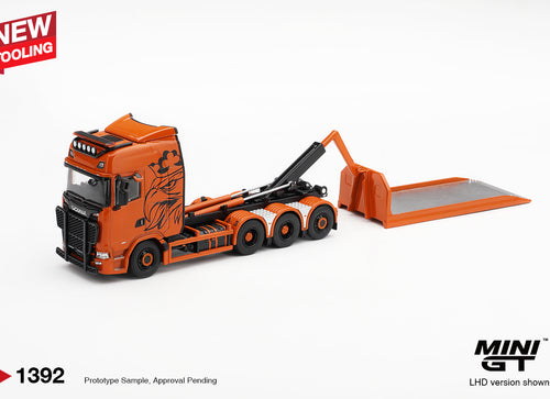 Load image into Gallery viewer, (Pre-order) Mini GT #1392 Scania 770S B8x4NA Hooklift Flatbed Orange LHD

