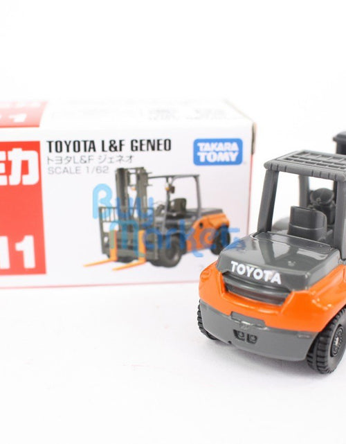 Load image into Gallery viewer, Takara Tomy Tomica #111 Toyota L and F Geneo Stacker 1/62 Diecast Toy Car
