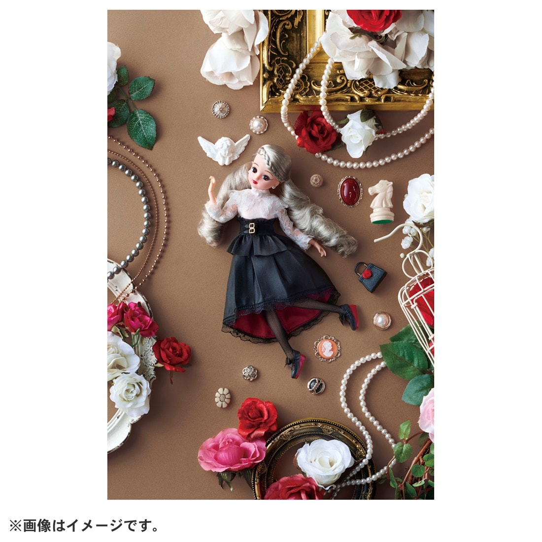 Takara Tomy Licca-chan Doll - Stylish Licca Photogenic Licca Gothic Noir