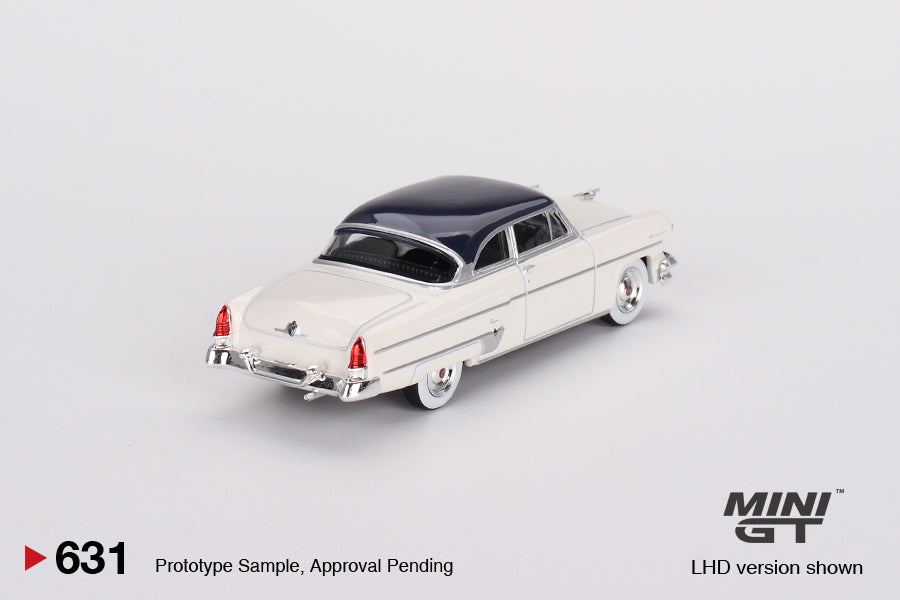 Mini GT #631 1/64 Lincoln Capri 1954 Arctic White / Atlantic Blue