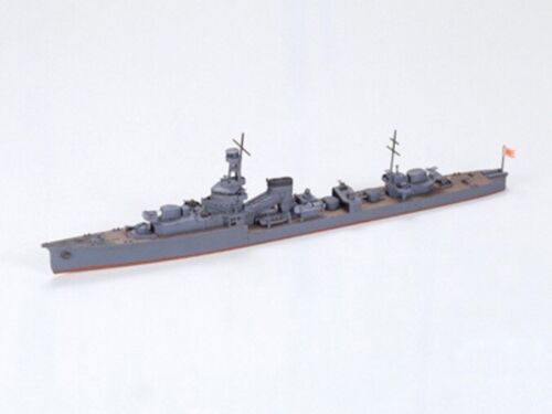 Tamiya #31319 1/700 Waterline Series No.319 Japanese Navy Light Cruiser Yubari