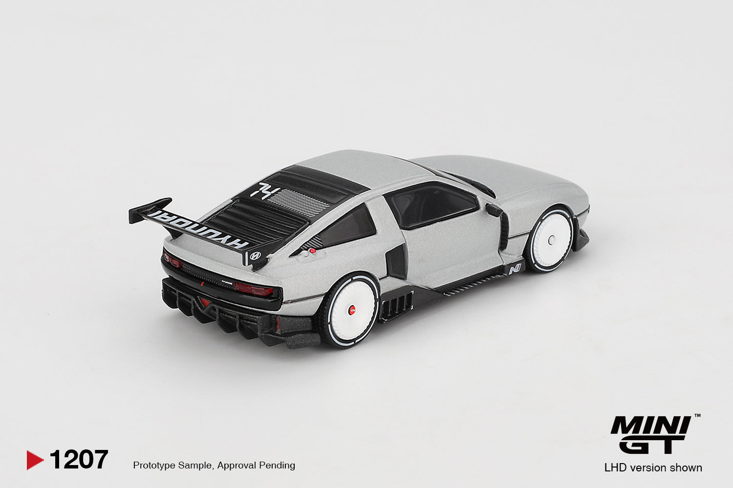 (Pre-order) MINI GT #1207 1/64 Hyundai Concept N Vision 74 (VP2) Diecast Model