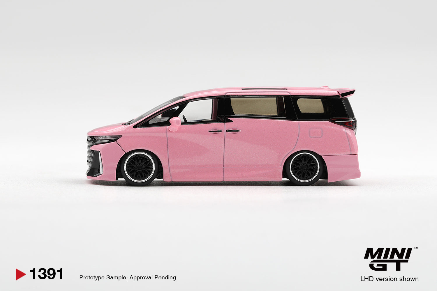 (Pre-order) Mini GT #1391 Toyota Vellfire 40 KUHL Metallic Pink Diecast LHD