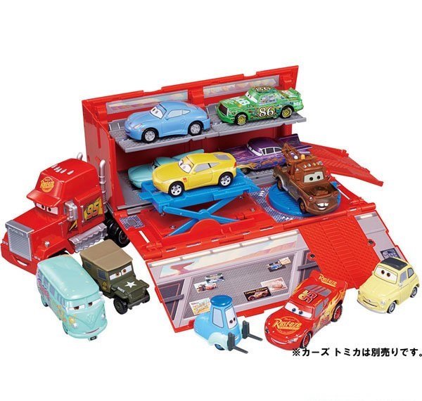 Tomica Takara Tomy Disney lighting McQueen Transforming Maintenance Dock Mac Toy
