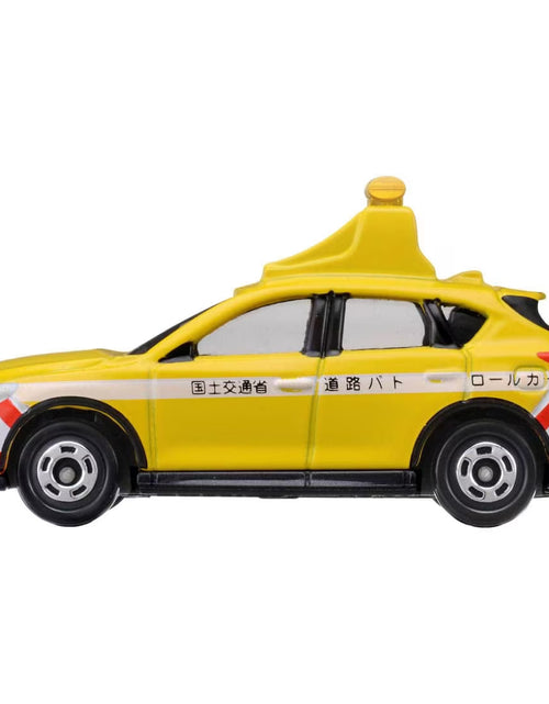Load image into Gallery viewer, Takara Tomy Tomica #93 1/66 Mazda CX-5 Road Patrol Car Diecast Toys Car
