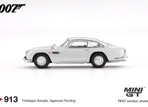 Load image into Gallery viewer, (Pre-order) Mini GT #913 1/64 007 Aston Martin DB5 Skyfall w/ Eng mini Poster
