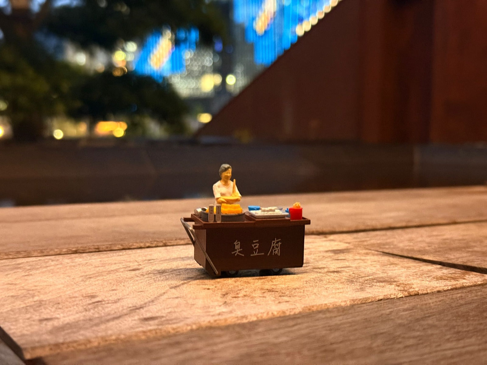 TINY Hong Kong City 1/35 #11 Stinky Tofu Cartful Diecast paint Figure