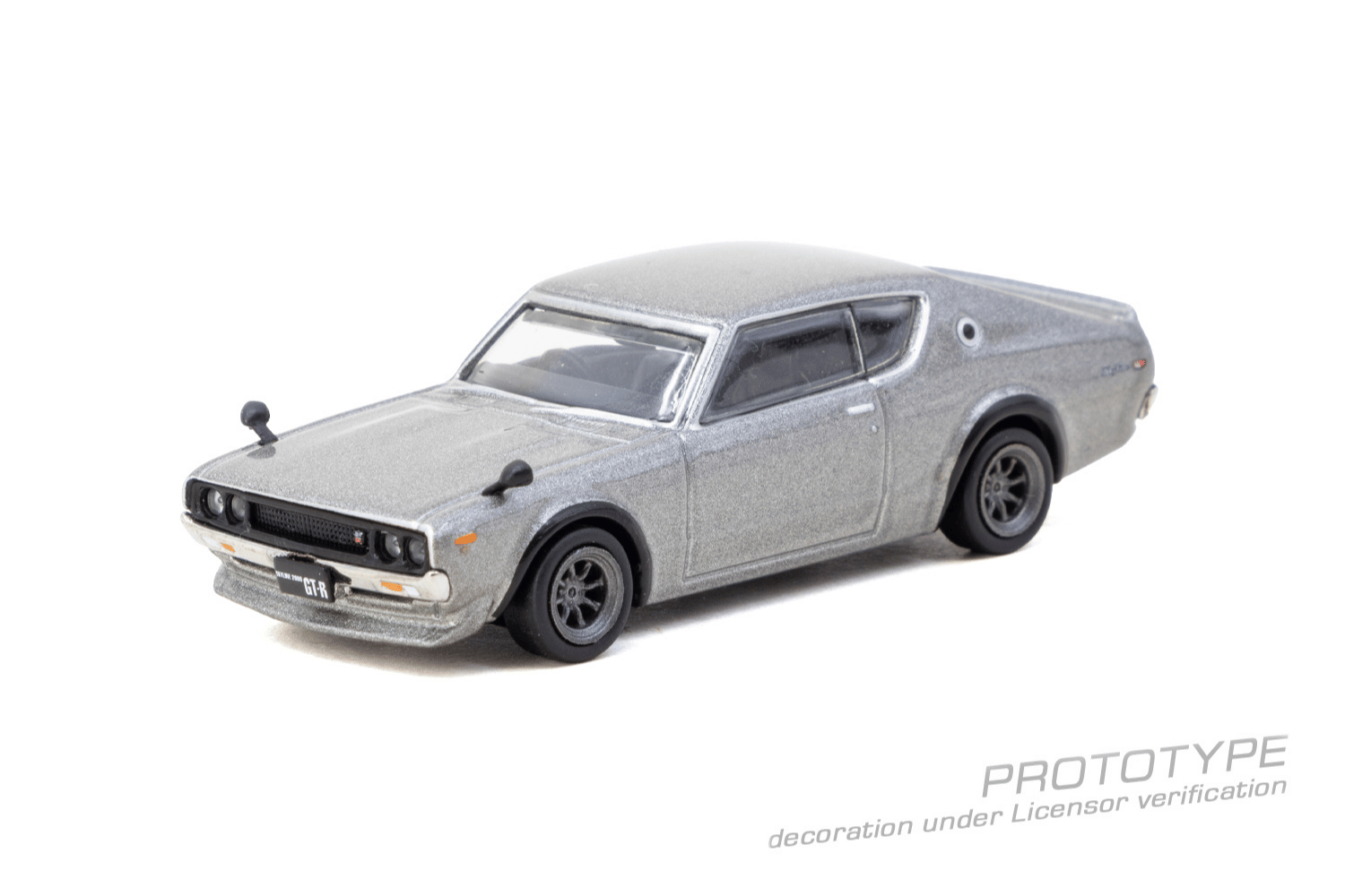 (Pre-order) Tarmac Works 1/64 Nissan Skyline 2000GT-R (KPGC110) Silver