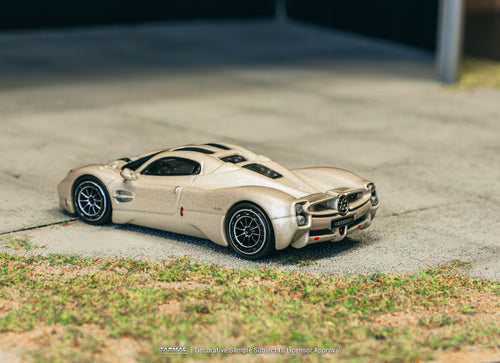 Load image into Gallery viewer, Tarmac Works 1/64 Pagani Utopia Rinascimento Model Car

