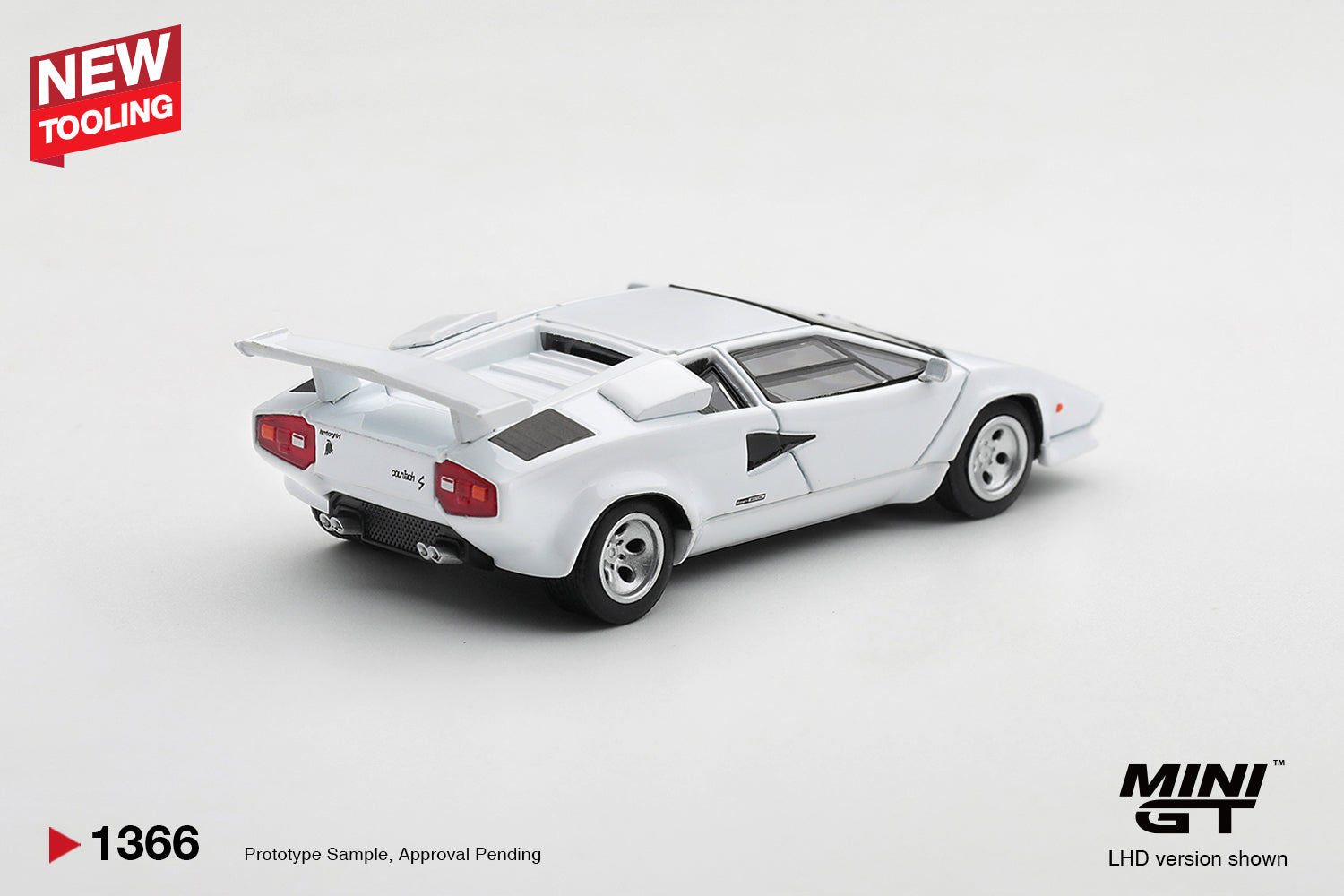 (Pre-order) Mini GT #1366 Lamborghini Countach LP500S White 1982 LHD