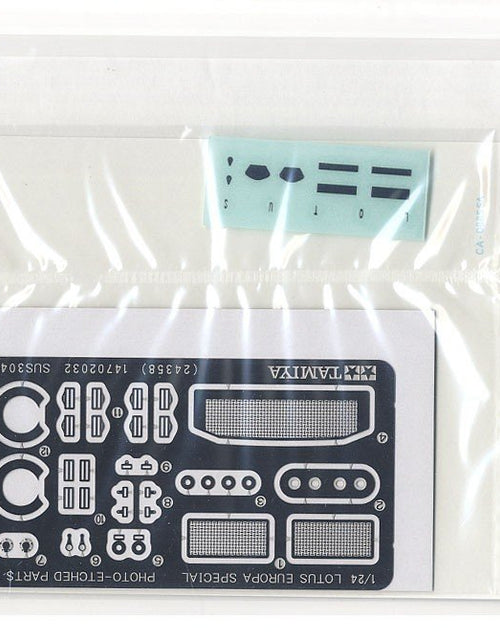 Load image into Gallery viewer, Tamiya #24358 1/24 Lotus Europa Special Assembly Model Car
