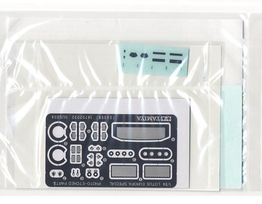 Tamiya #24358 1/24 Lotus Europa Special Assembly Model Car