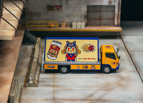 Load image into Gallery viewer, Tarmac Works 1/64 Mitsubishi Fuso Canter OG Model Car
