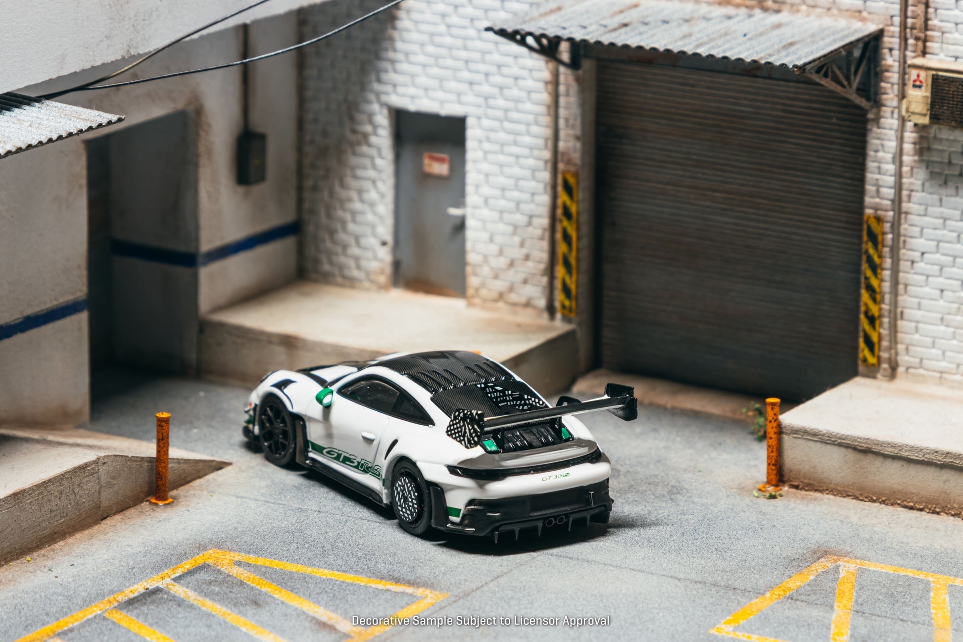 (Pre-order) Tarmac Works 1/64 Porsche GT3RS(992.1) MR White Green Diecast Model