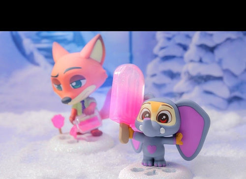 Load image into Gallery viewer, Hot Toys Zootopia Cosbi Collection Bobble-Head Figure Set (Full box set of 8)
