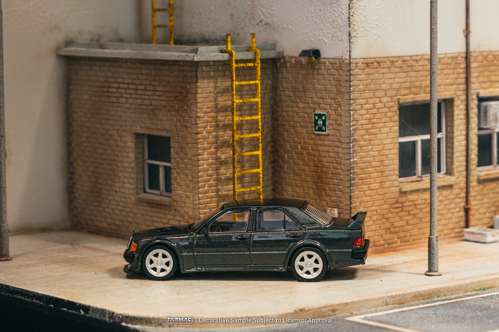 Tarmac Works 1/64 Mercedes-Benz 190 E 2.5-16 EVO 1 BlueBlack metallic