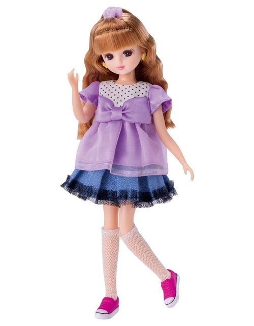 Load image into Gallery viewer, Takara Tomy Licca Chan Doll Set -  LD-04 Everyday Style Licca w/ Dress Set

