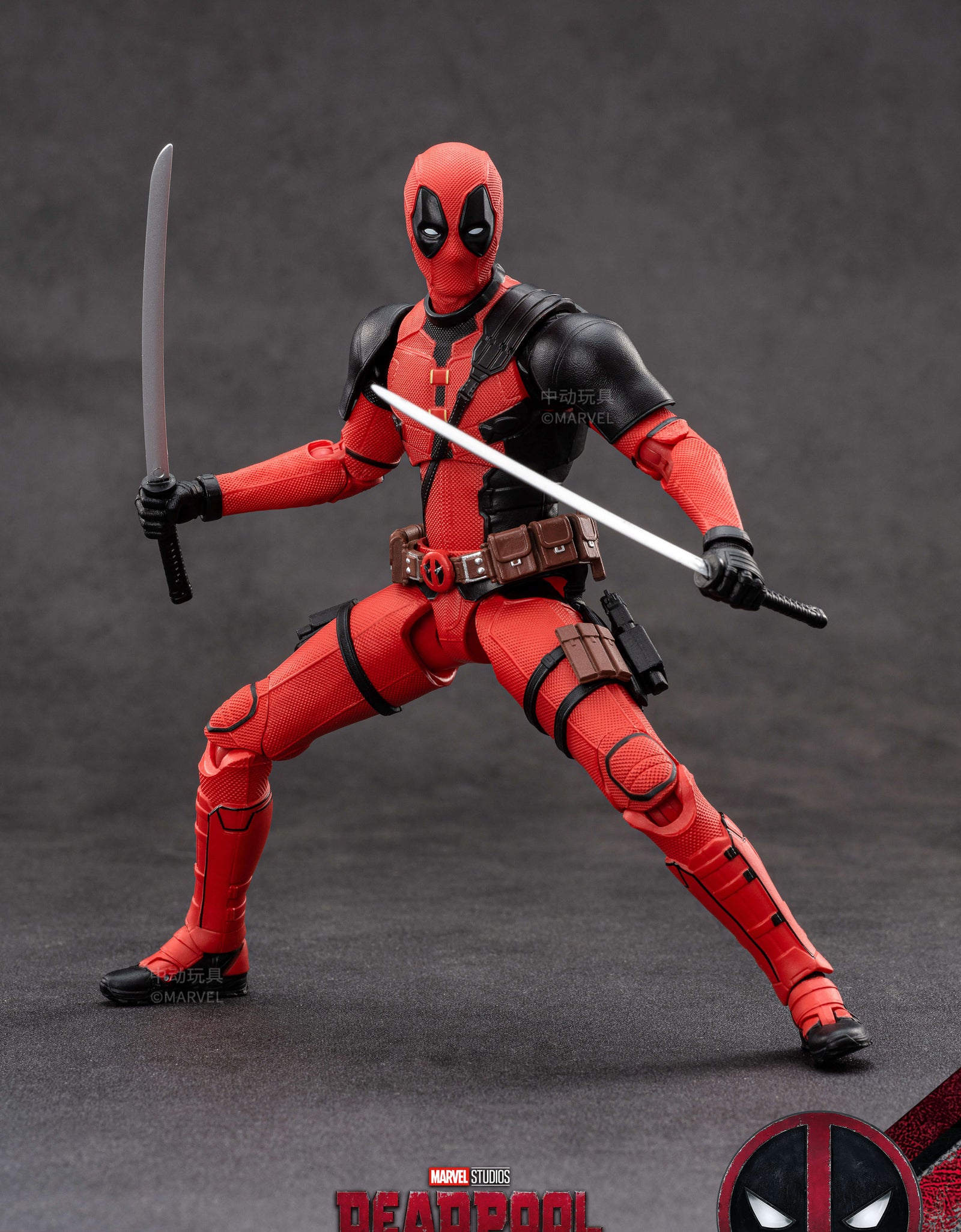 ZD Toys Marvel Deadpool & Wolverine 1/10 6-inch Deadpool Action Figure set