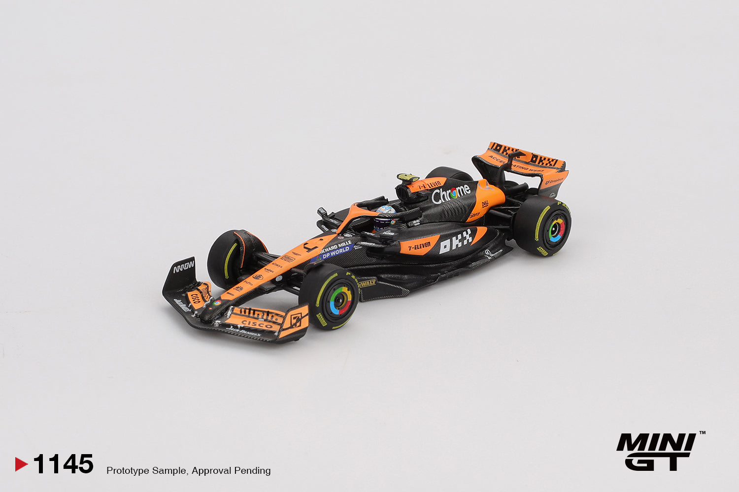 (Pre-order) MINI GT #1145 McLaren MCL38 #4 Lando Norris 2024 F1 2024 Hungarian