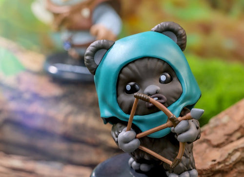 Load image into Gallery viewer, Hot Toys Star Wars Ewoks Cosbi Bobble-Head Collection Figure Set (Set of 8)

