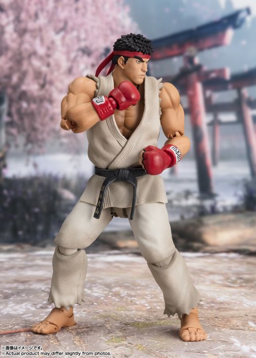 Bandai Tamashii S.H.Figuarts Street Fighter RYU Outfit 2 Figure