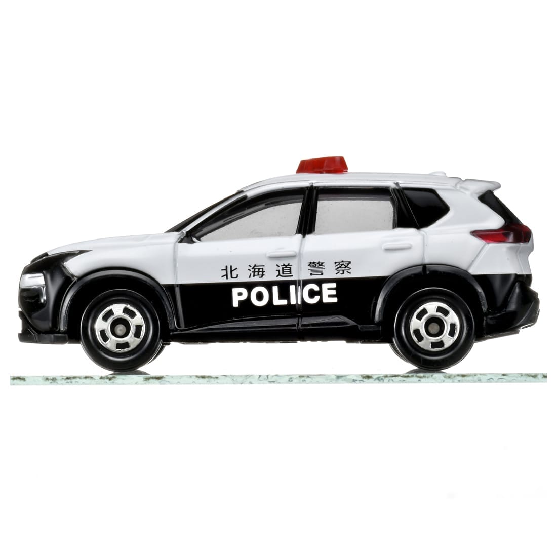 Takara Tomy Tomica 1/63 No. 76 Nissan X-Trail Patrol Car Diecast Model Car