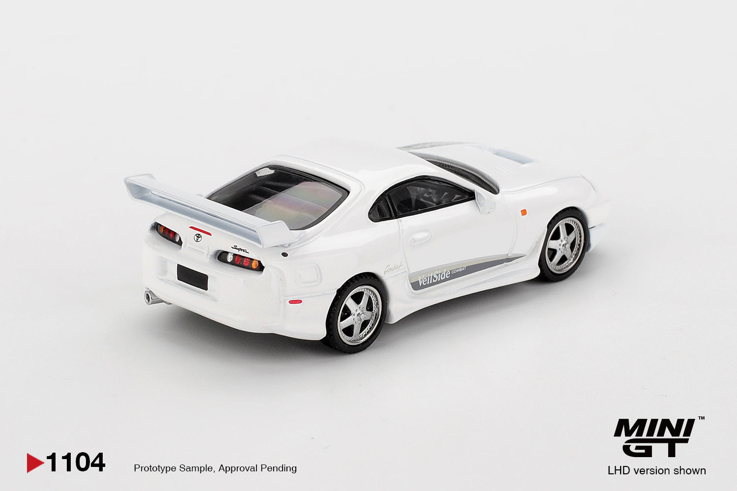 (Pre-order) MINI GT #1104 Toyota Supra VeilSide Combat V-I White RHD Model Car