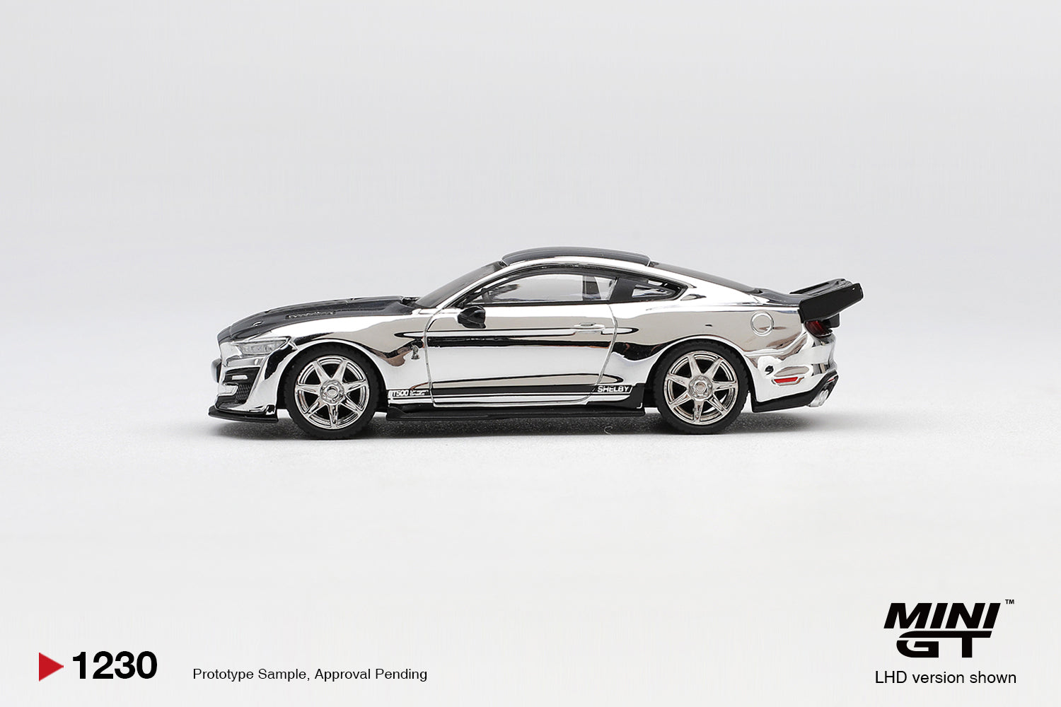 (Pre-order) Mini GT #1230 Shelby GT500 Dragon Snake Concept Chrome Silver