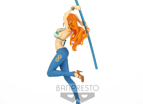 Load image into Gallery viewer, Banpresto One Piece PVC Figure -  [Lady Fight!!] Nami

