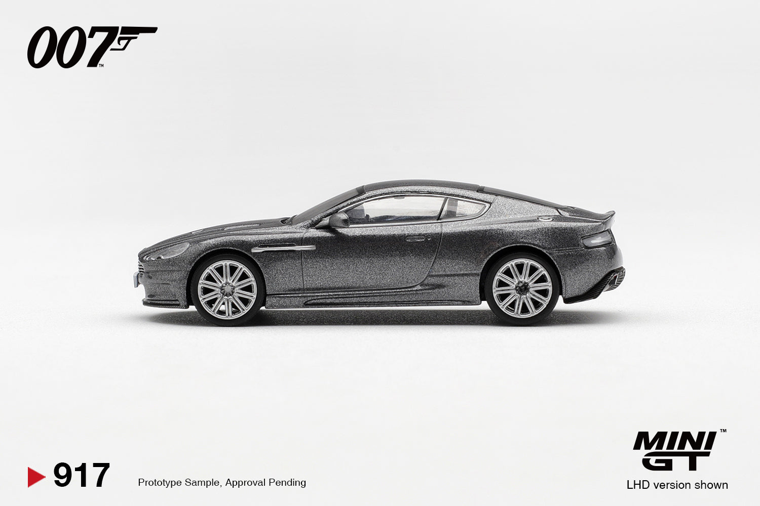 (Pre-order) Mini GT #917 Aston Martin DBS 007 Casino Royale Diecast Model Car