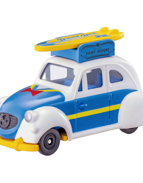 Load image into Gallery viewer, Takara Tomy Dream Tomica No.179 Disney Motors Runtotto Donald Duck

