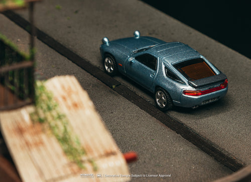 Load image into Gallery viewer, (Pre-order) Tarmac Works Porsche 928 GTS Blue Metallic Diecast Model Car
