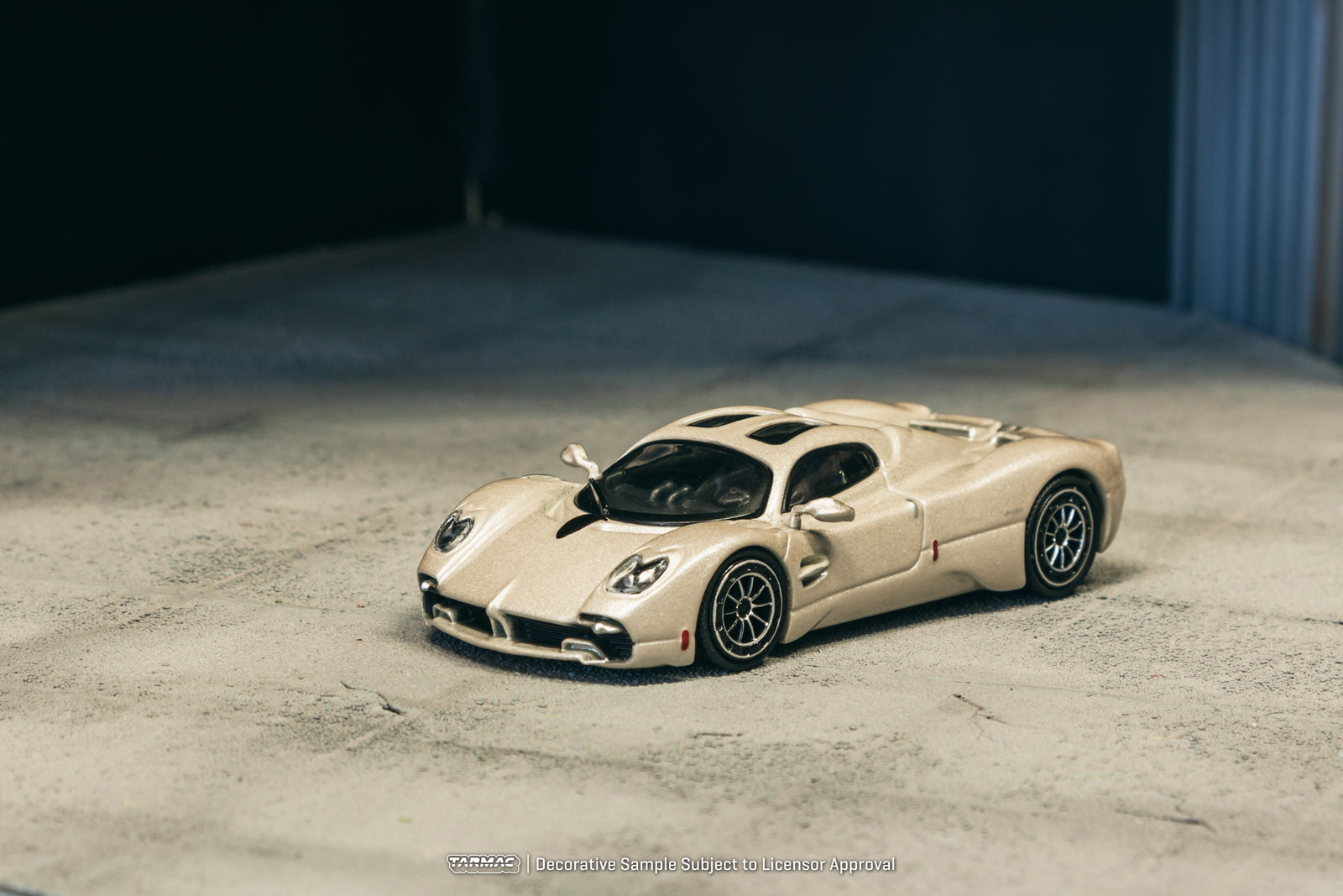 Tarmac Works 1/64 Pagani Utopia Rinascimento Model Car
