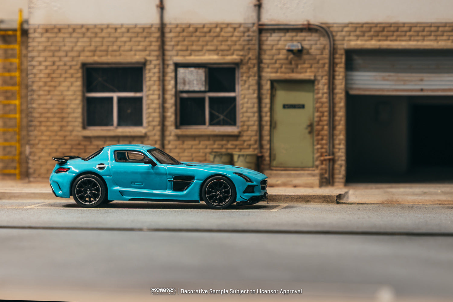 (Pre-order)Tarmac Works 1/64 Mercedes-Benz SLS AMG Coupé Black Series Matte Blue