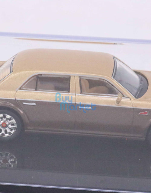 Load image into Gallery viewer, Xcartoys 1/64 Die-cast Model Car -  China ongqi L Series (L5, Beige &amp; Black)
