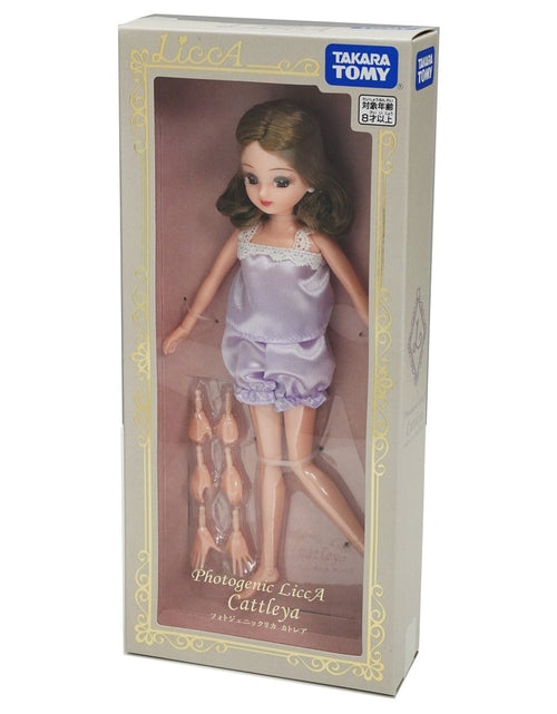 Load image into Gallery viewer, Takara Tomy Licca Rika-chan (Licca-chan) Stylish Photogenic Cattleya Doll
