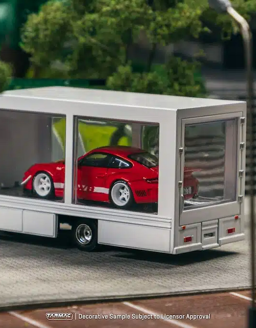 Load image into Gallery viewer, Tarmac Works 1/64 Mitsubishi Fuso Canter Mobile Display Truck
