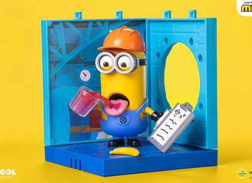 Load image into Gallery viewer, Blokees Minions PreCool Jelly Factory Kevin the Jelly Taster Model Kit - #4
