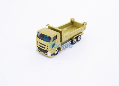 Load image into Gallery viewer, Takara Tomy Tomica #101 Isuzu Giga Dump Truck 8CM Diecast Toy Car Japan
