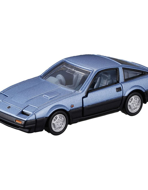 Load image into Gallery viewer, Takara Tomy Tomica Premium No.15 1/60 Nissan Fairlady Z (Z31) Model Car
