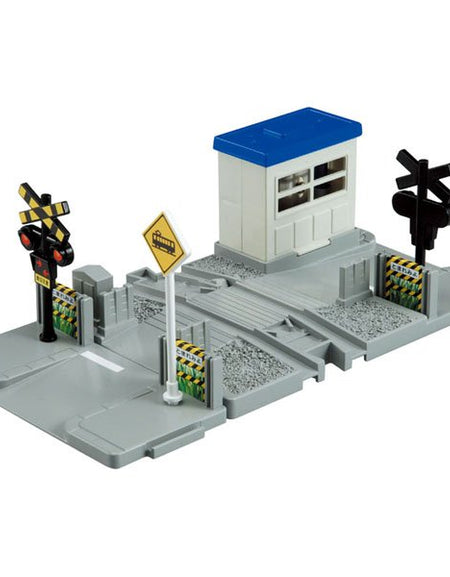Takara Tomy Tomica Plarail Accessory J-18 Small Road Crossing Playset Japan