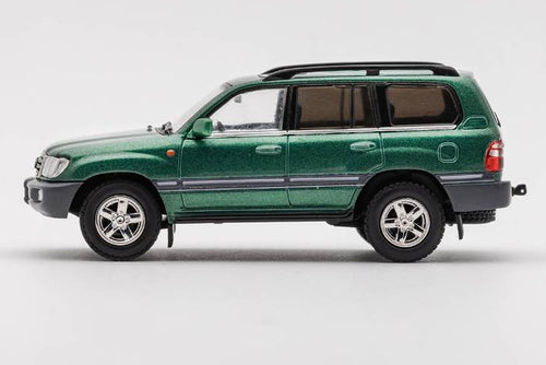 Load image into Gallery viewer, GCD Die-cast Car 1/64 Toyota Land Cruiser 100 - Green (LHD)
