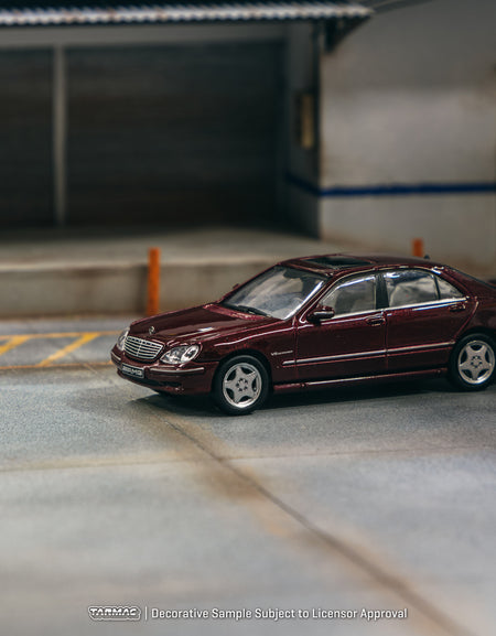 Tarmac Works 1/64 Mercedes-Benz S 55 AMG Bordeaux Red Metallic Model