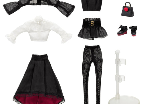 Load image into Gallery viewer, Takara Tomy Licca-chan Doll - Stylish Licca Photogenic Licca Gothic Noir
