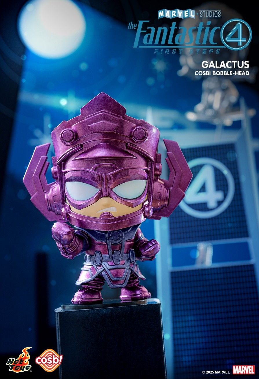 Hot Toys The Fantastic Four: First Steps Cosbi Bobble-Head Collection Full set 6